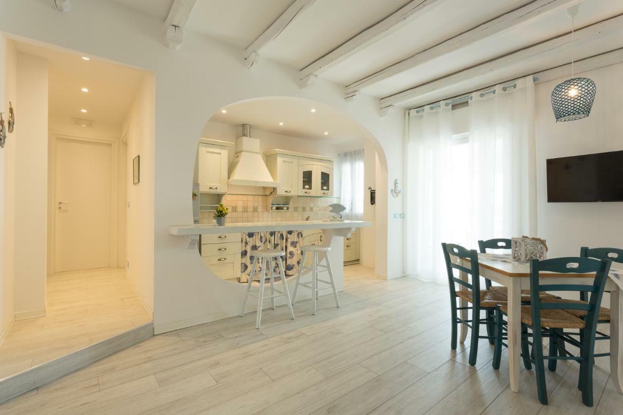 Acqua Azzurra Holiday Home Marina di Ragusa Ngoại thất bức ảnh