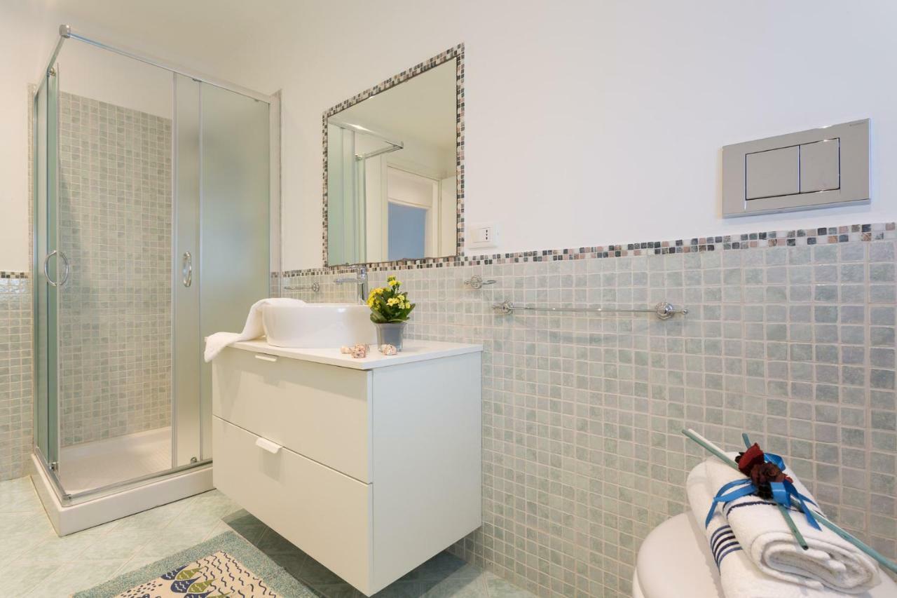 Acqua Azzurra Holiday Home Marina di Ragusa Ngoại thất bức ảnh