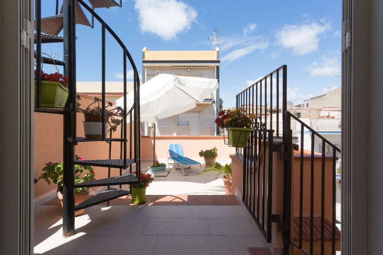 Acqua Azzurra Holiday Home Marina di Ragusa Ngoại thất bức ảnh