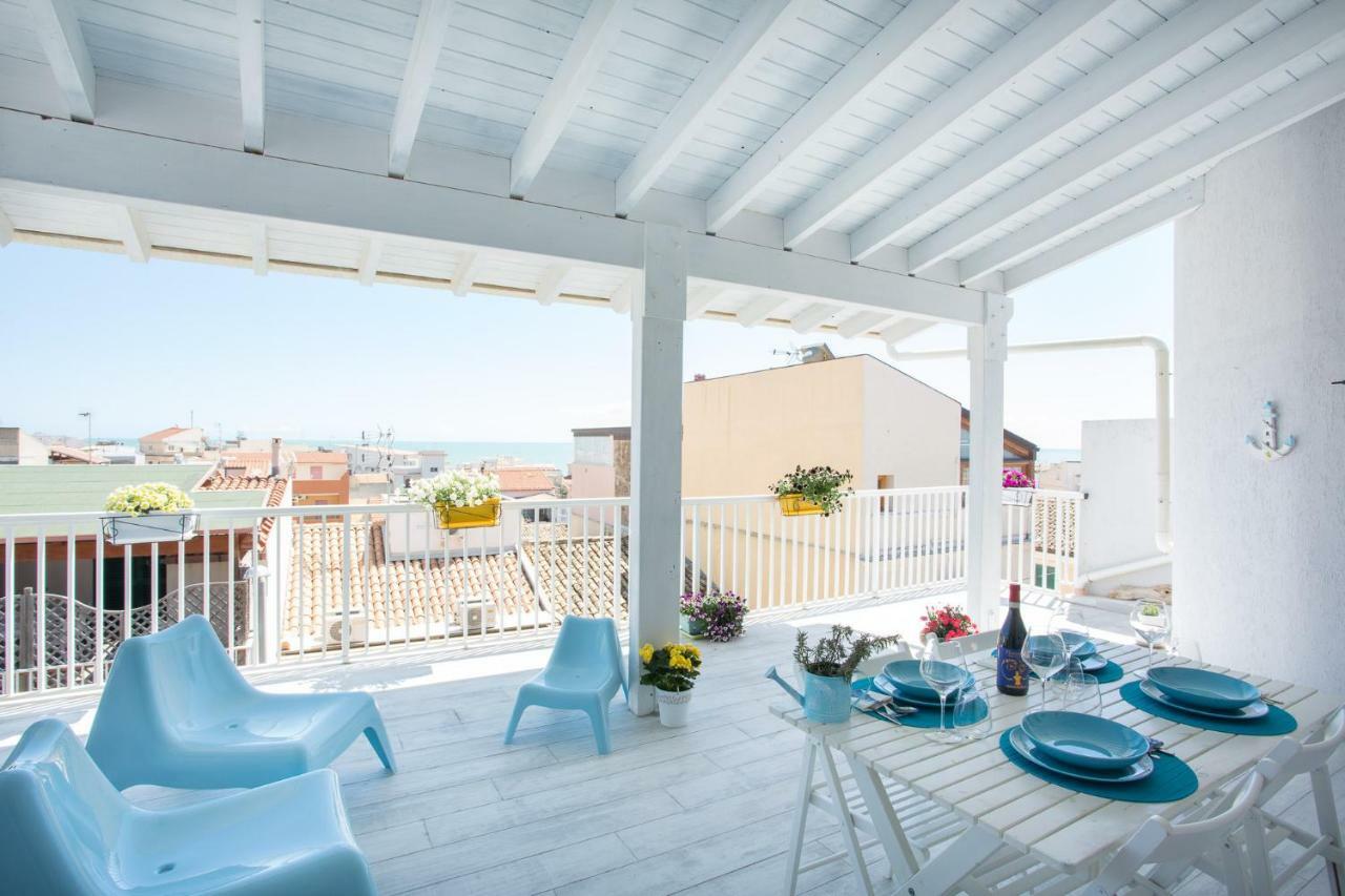 Acqua Azzurra Holiday Home Marina di Ragusa Ngoại thất bức ảnh