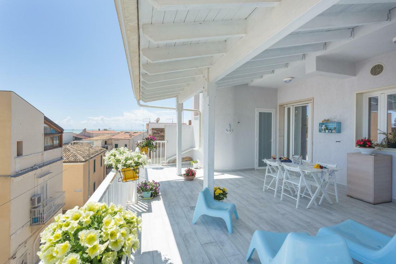Acqua Azzurra Holiday Home Marina di Ragusa Ngoại thất bức ảnh